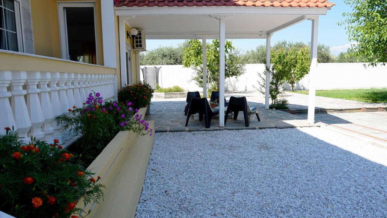Villa Karras Nea Vrasna Exterior photo